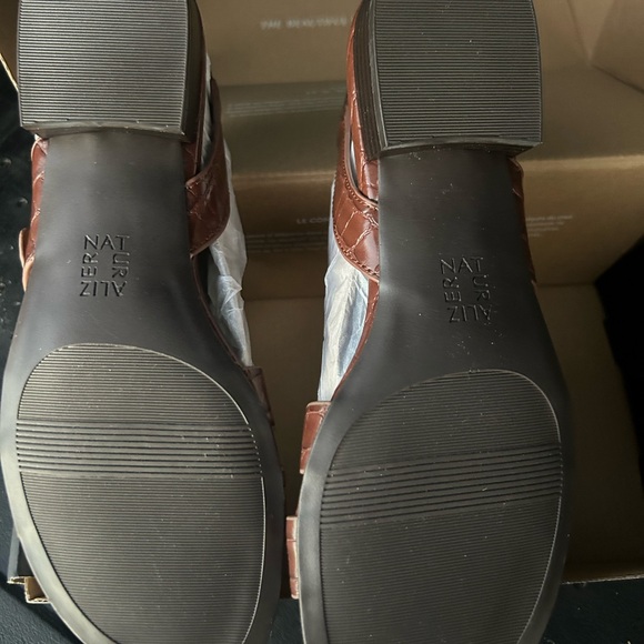 Naturalizer Meesha Women brown sandals - Picture 6 of 7